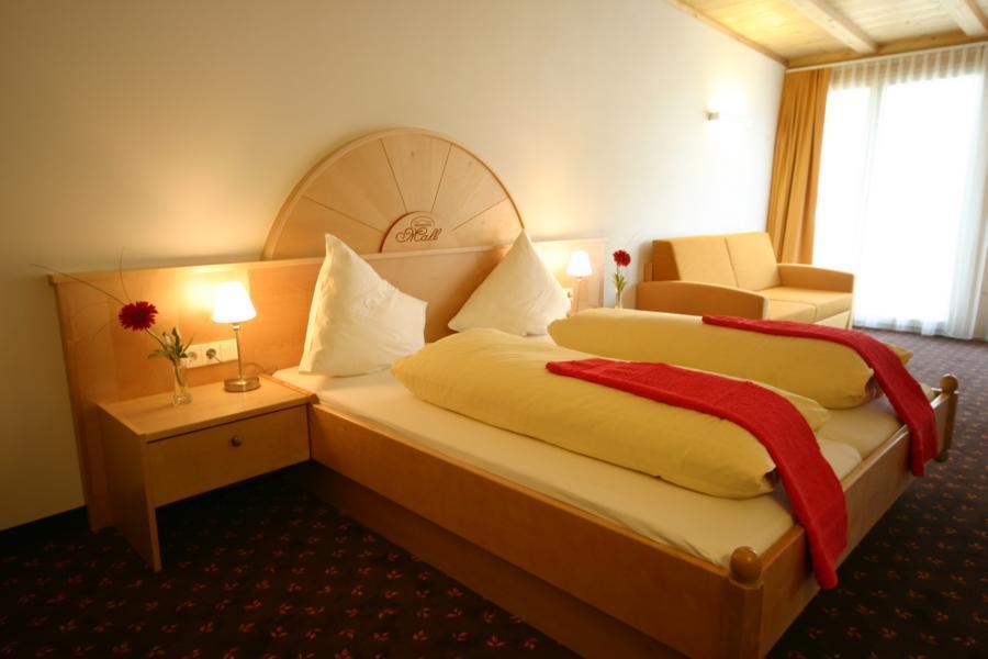 Hotel Mall San Valentino alla Muta Quarto foto